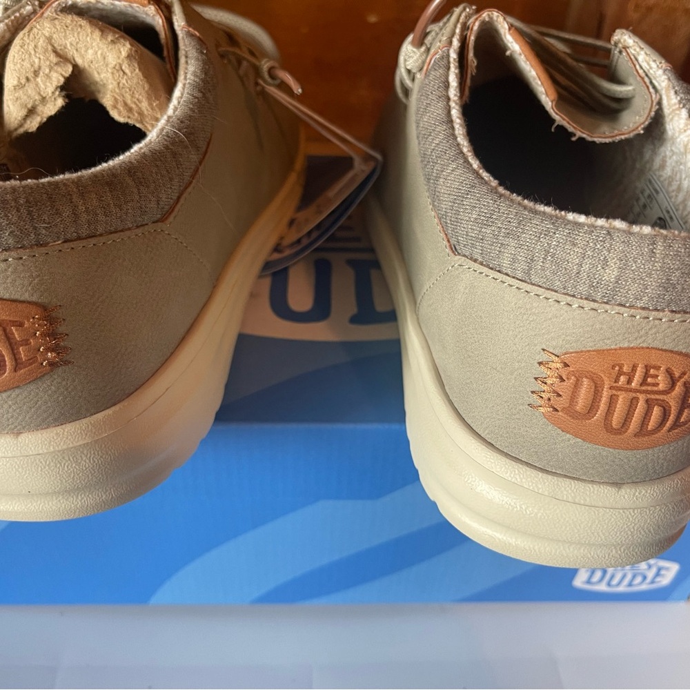 Hey Dude Paul Classic Slip on Shoe - Picture 4 of 10